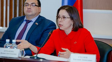 На расширенном заседании комитета - о проекте бюджета